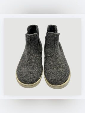 Living Kitzbuhel Kids Boots, EU Size 31 - US Size 13.5, Boiled Wool Gray EUC